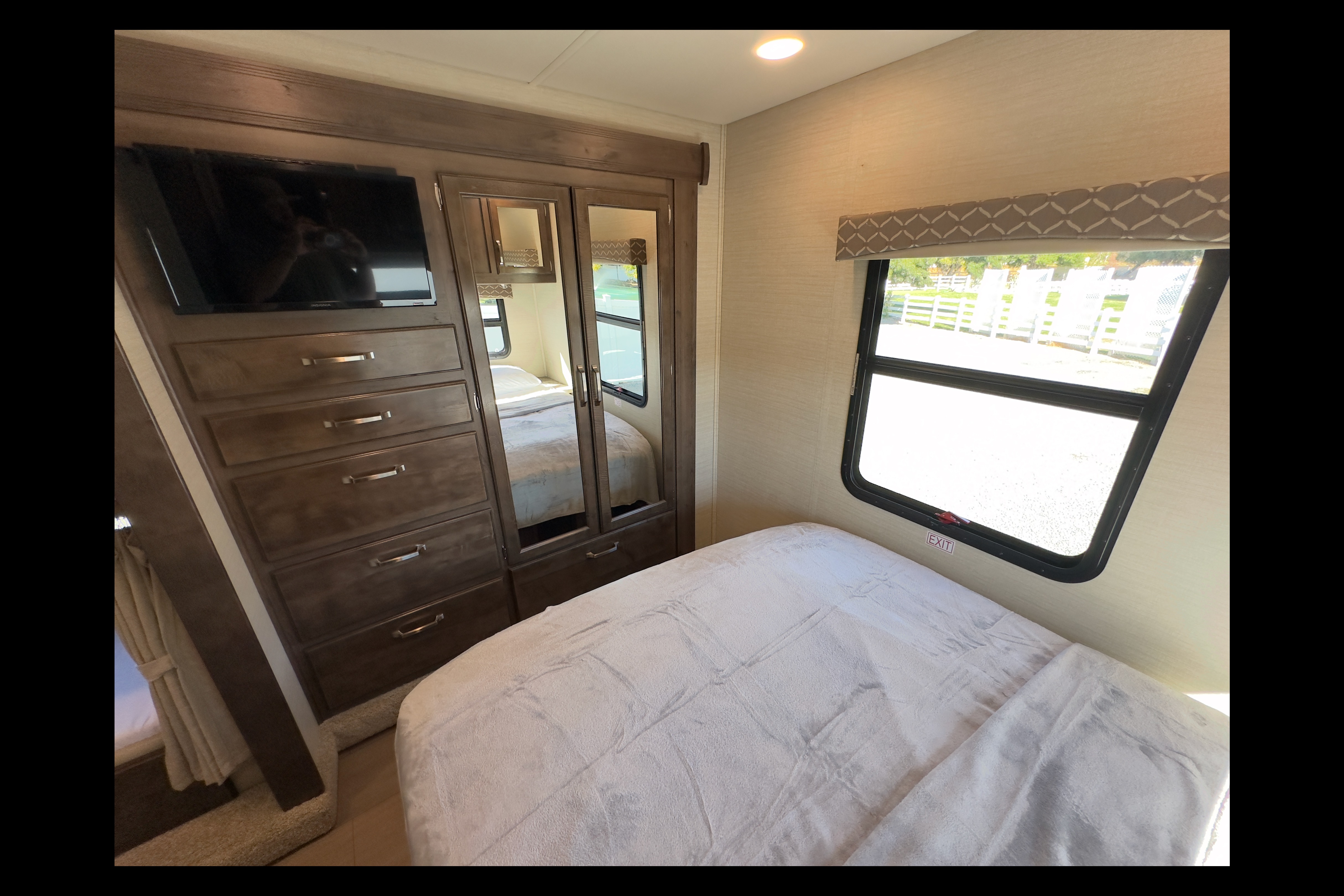2018 Jayco Greyhawk w/Bunks Travel in Luxury in our camper