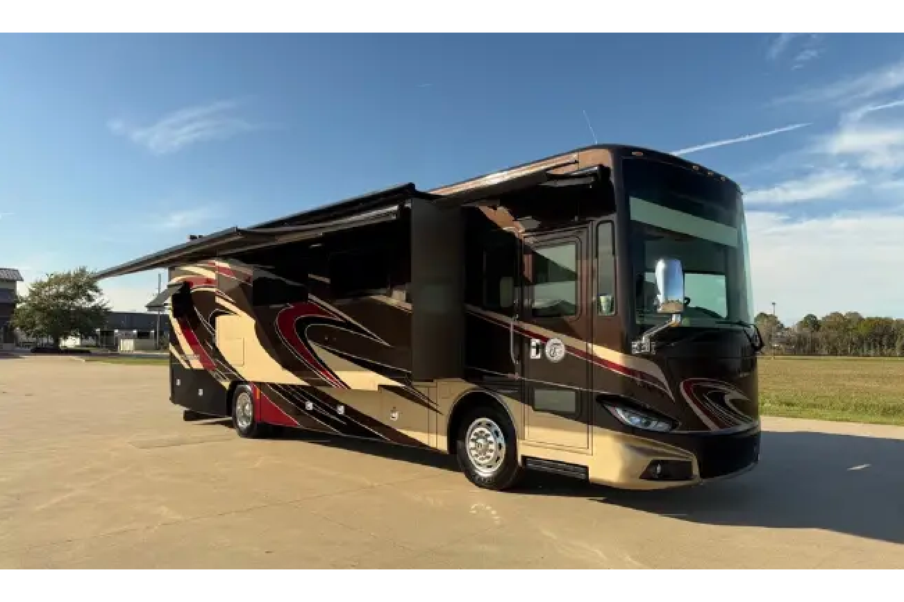 🚍 Luxury Diesel Motor Coach Rental | Sleeps 8 | Delivery Available | F1 • ACL • SXSW • NASCAR