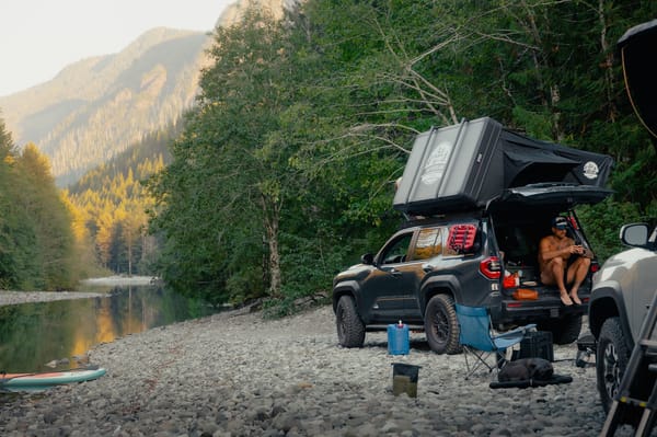 Mirror Memories' Toyota 4Runner Roof-Mounted Tent