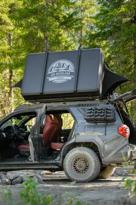 Mirror Memories' Toyota 4Runner Roof-Mounted Tent