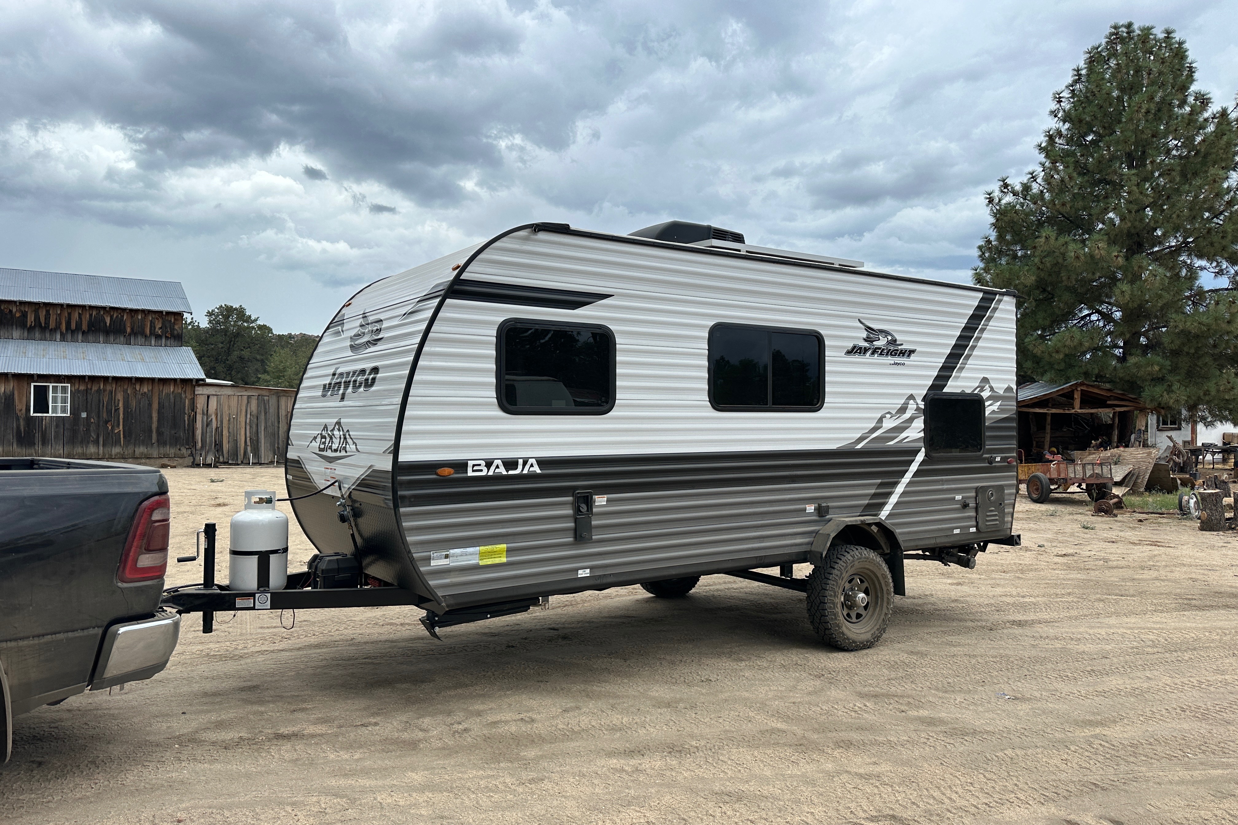 Parks & Beach Jayco 22’ Sleep 5
