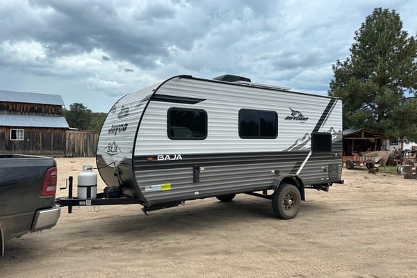 Parks & Beach Jayco 22’ Sleep 5