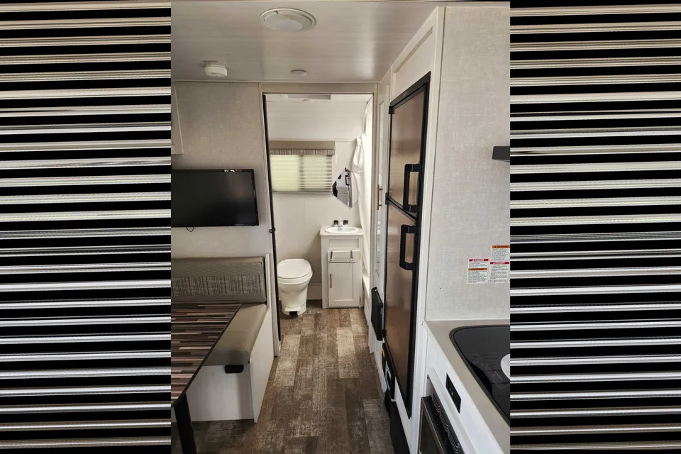 The Giles's Forest River Rpod Travel Trailer