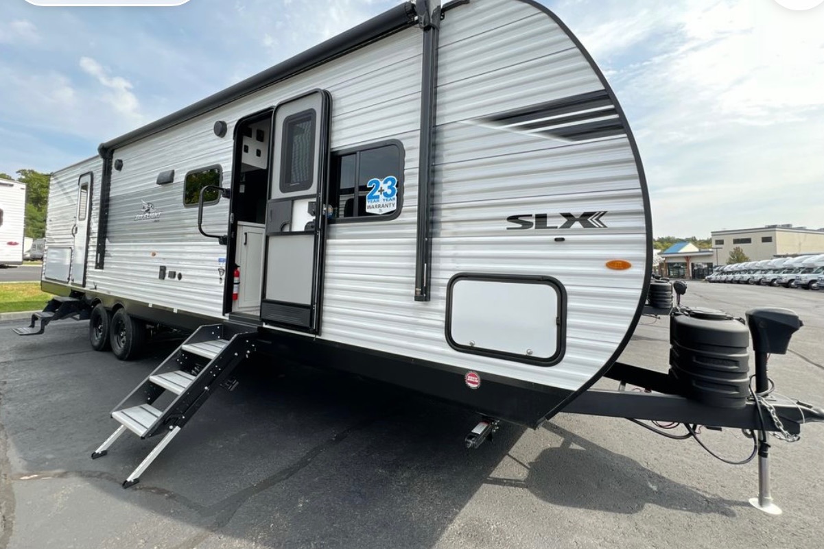 Wesley's Delivery Only Jayco 321BDS Travel Trailer