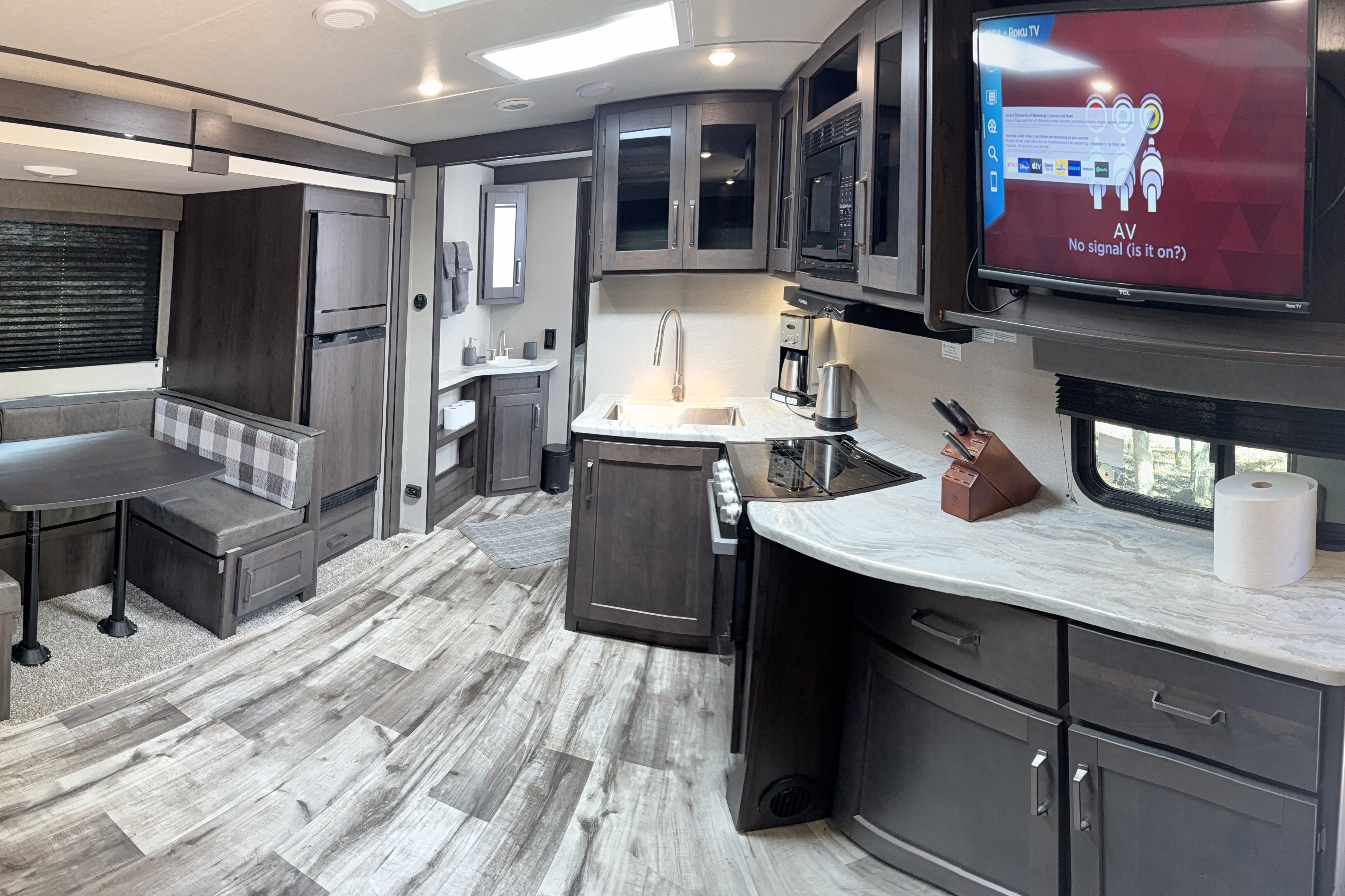 Island vibes RV Rental