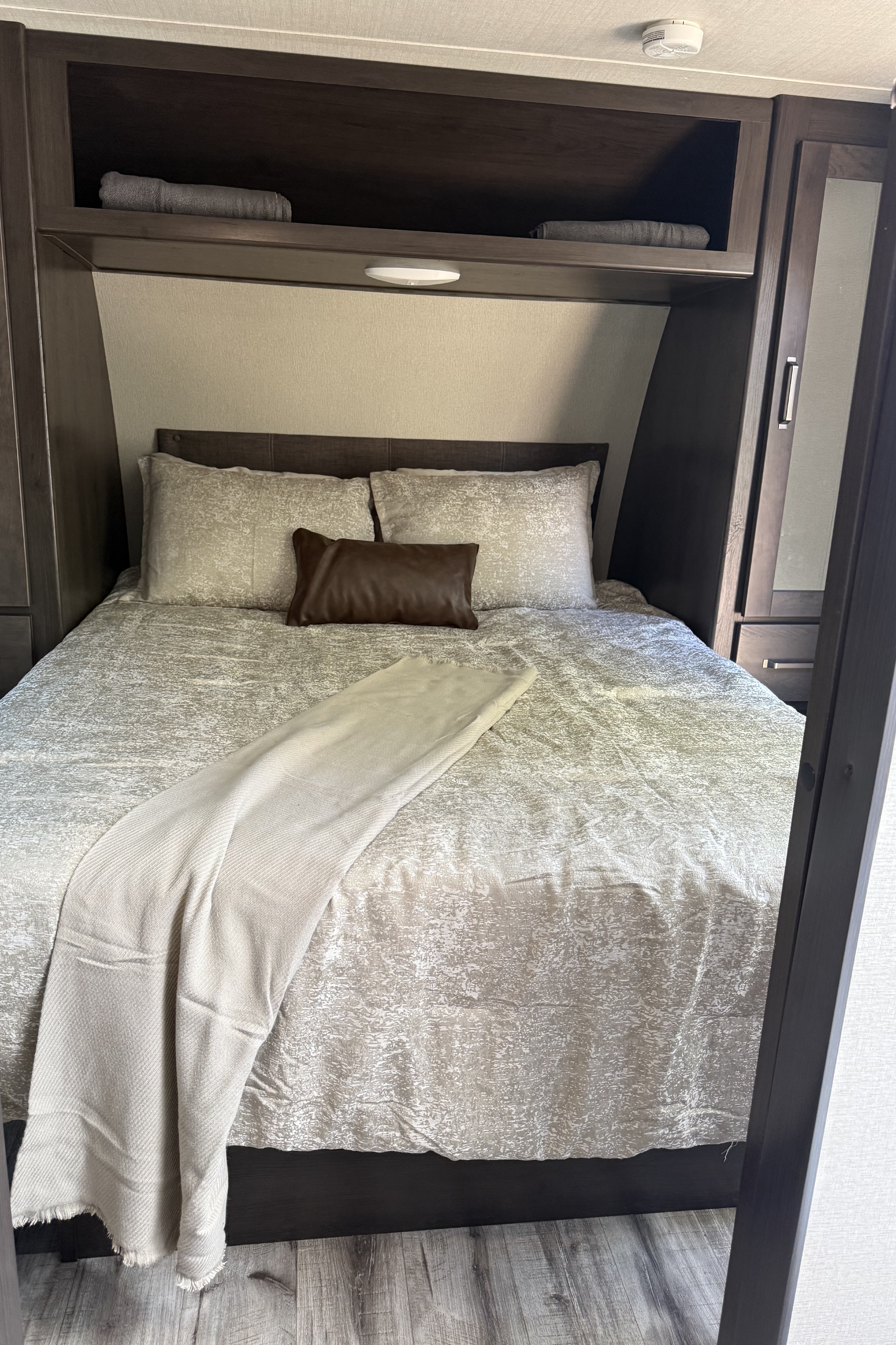 Island vibes RV Rental
