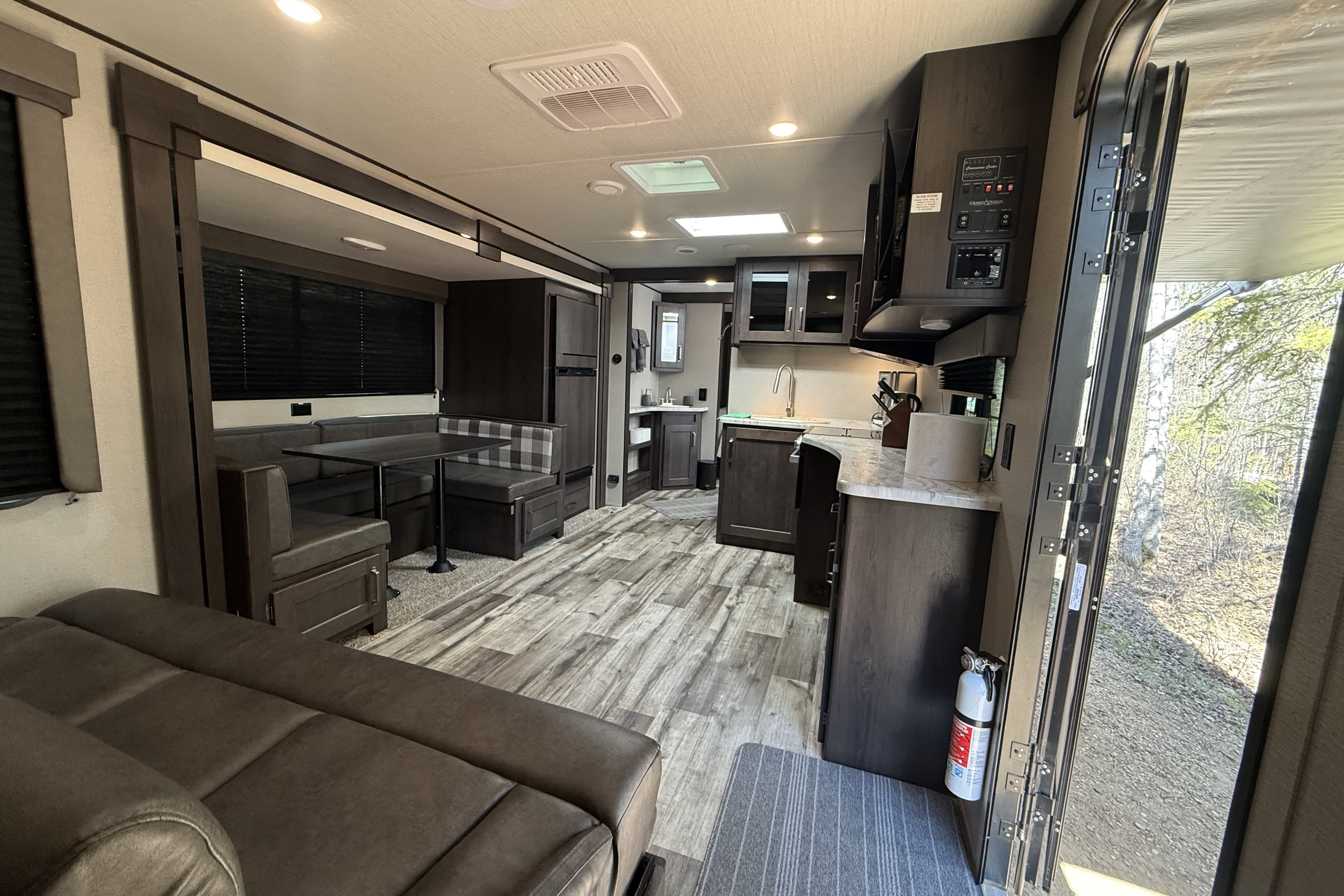 Island vibes RV Rental