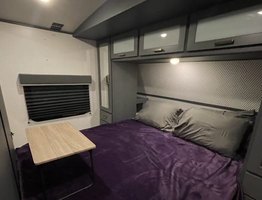 👀Sleeps 8-10! 2 AC’s 🥵Privacy! Has it all! Delivered and Setup!