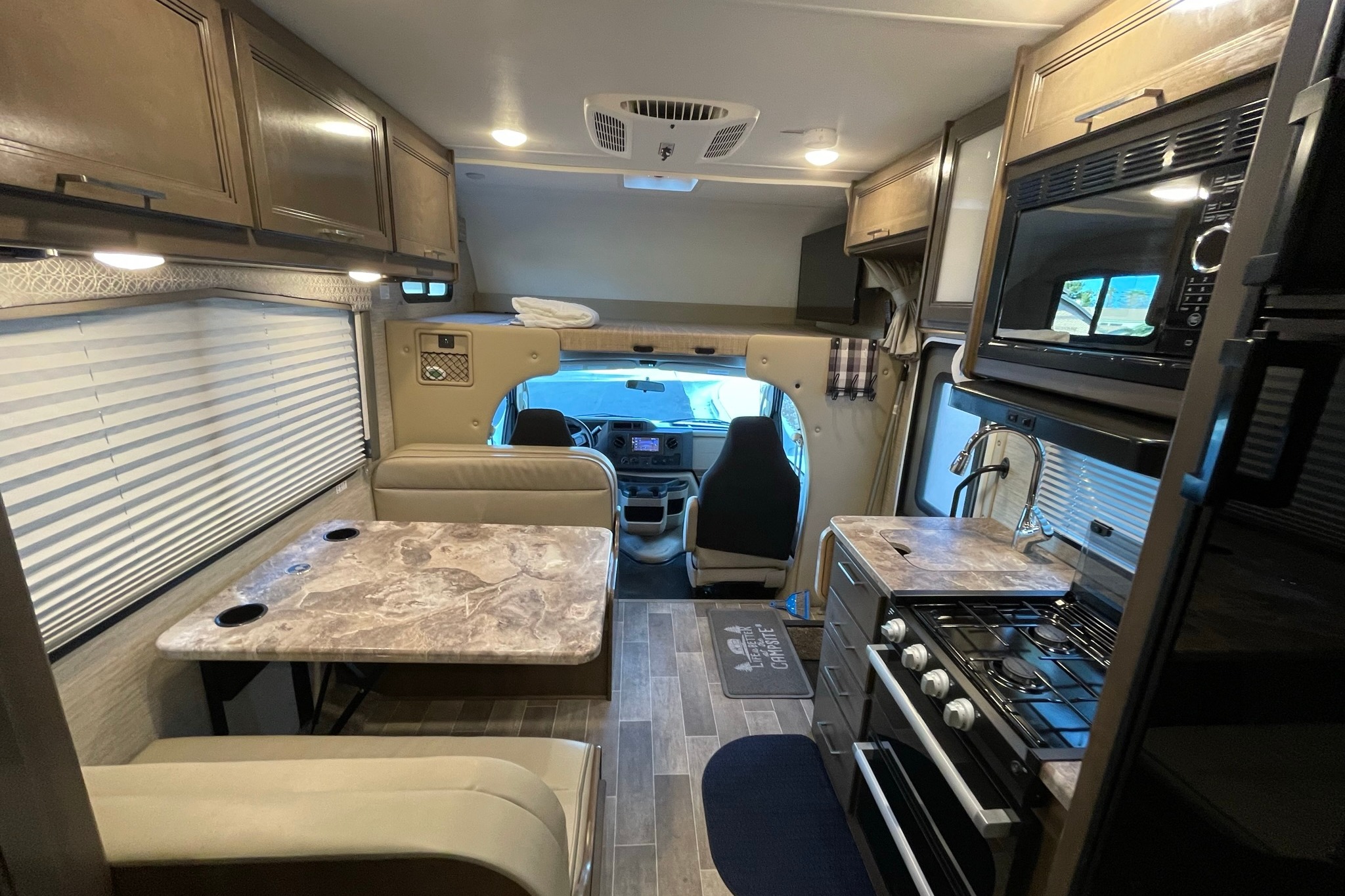 DESERT ROSE | Easy-to-Drive Class C | Sleeps 5
