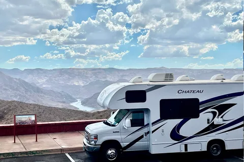 DESERT ROSE | Easy-to-Drive Class C | Sleeps 5