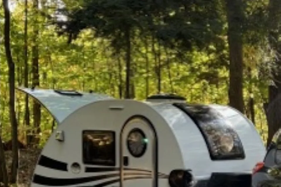 Stylish Teardrop Getaway - Perfect for 2 - Simple, Stress-Free Camping