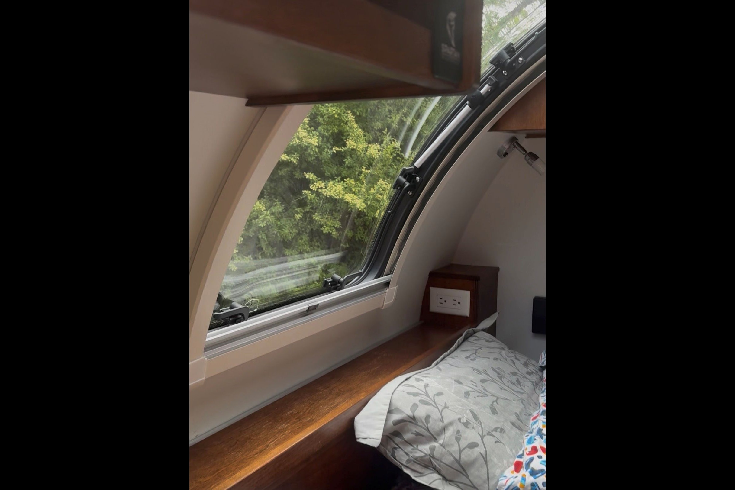 Stylish Teardrop Getaway - Perfect for 2 - Simple, Stress-Free Camping