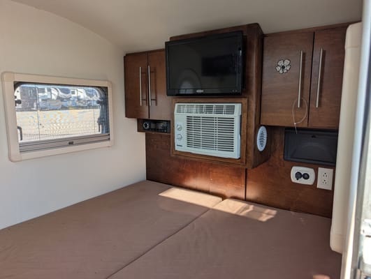 Stylish Teardrop Getaway - Perfect for 2 - Simple, Stress-Free Camping