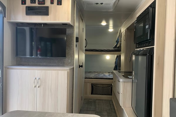 HopIn Adventures Winnebago Hike