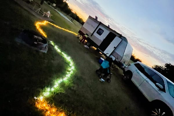 π The Campventure Cruiser π Sleeps 6 β’ Dutchman Travel Trailer β’ Ready for adventure!