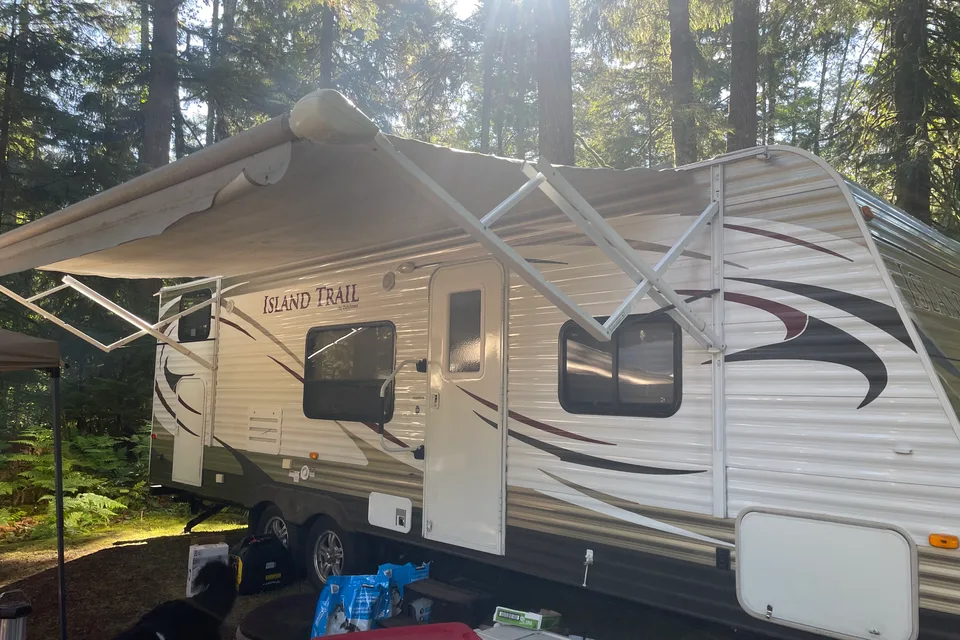 Dutchmen Island Trail Travel Trailer