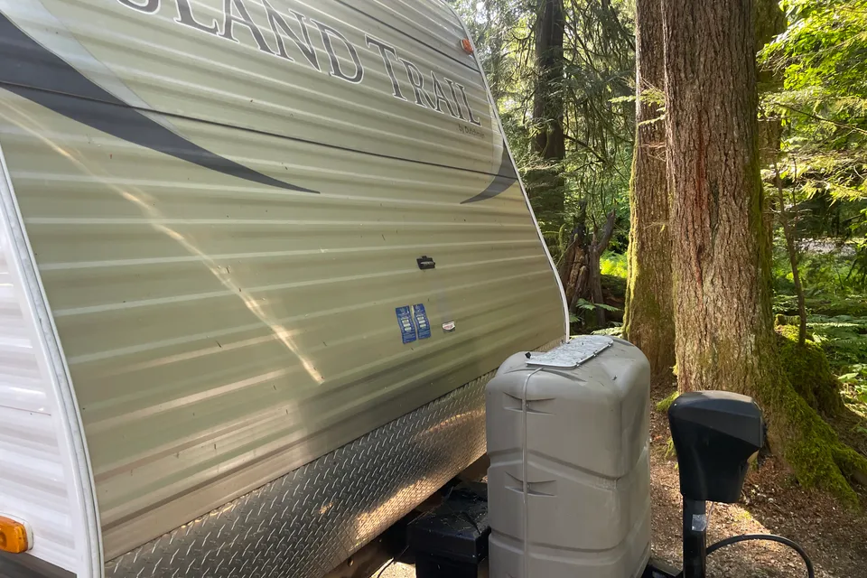 Dutchmen Island Trail Travel Trailer