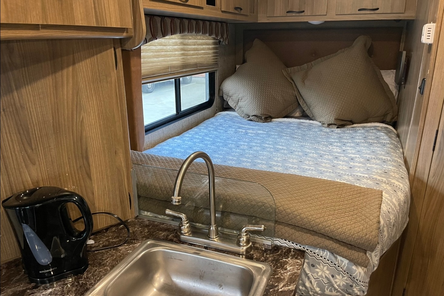 Best on Gas RV – Save on Fuel + Solar Powered