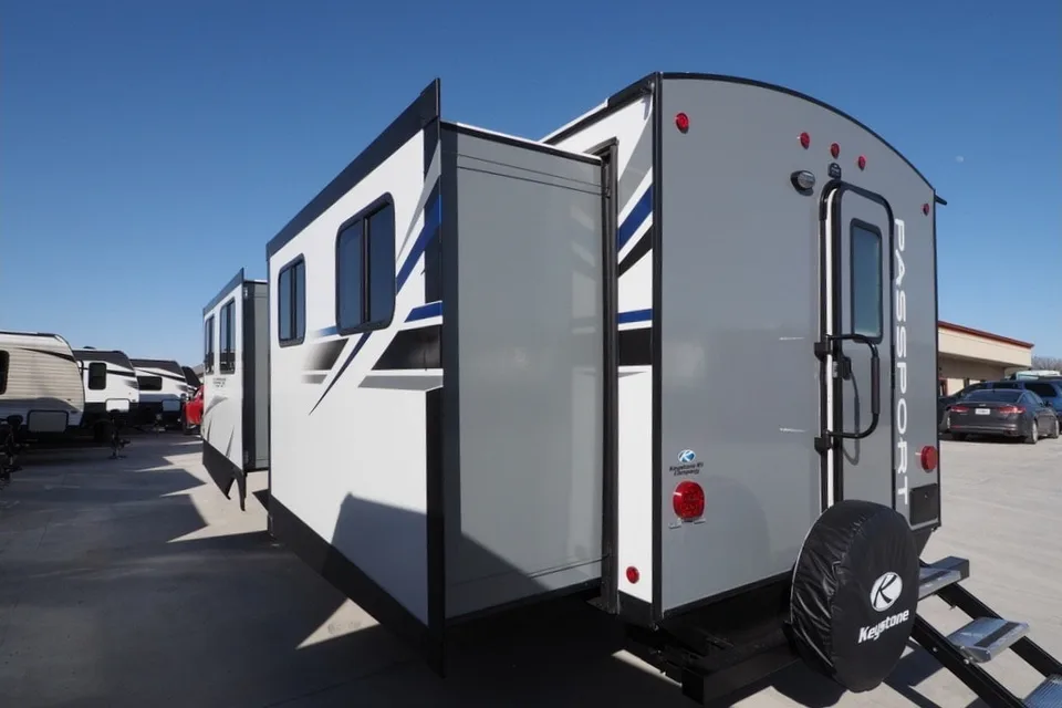 Dan's Keystone Passport 34QD Travel Trailer