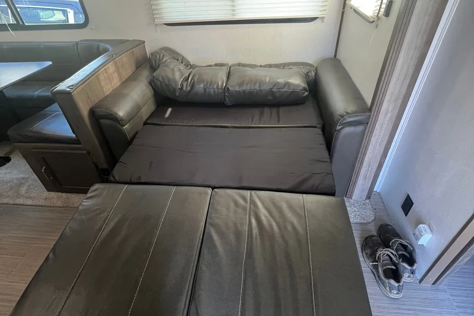 Dan's Keystone Passport 34QD Travel Trailer