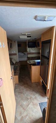Neil's Starcraft M-24QB Travel Trailer