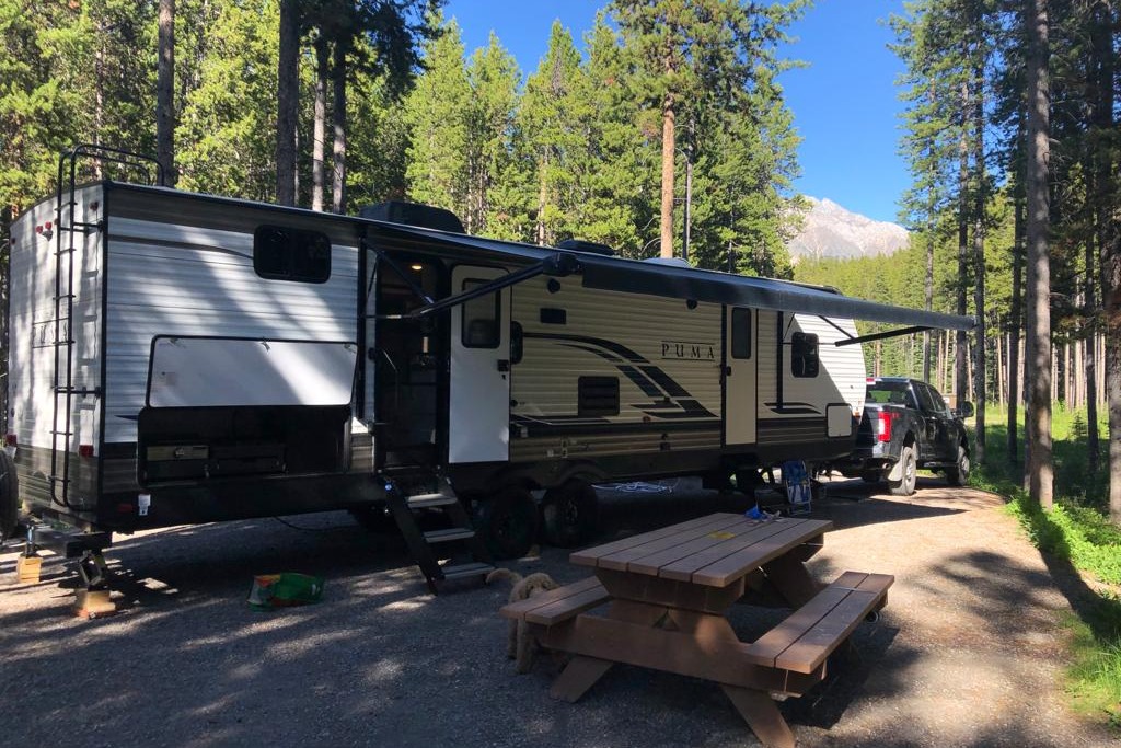 Marina's 5-star Hotel on Wheels
