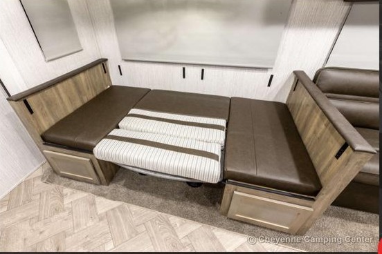 Marina's 5-star Hotel on Wheels