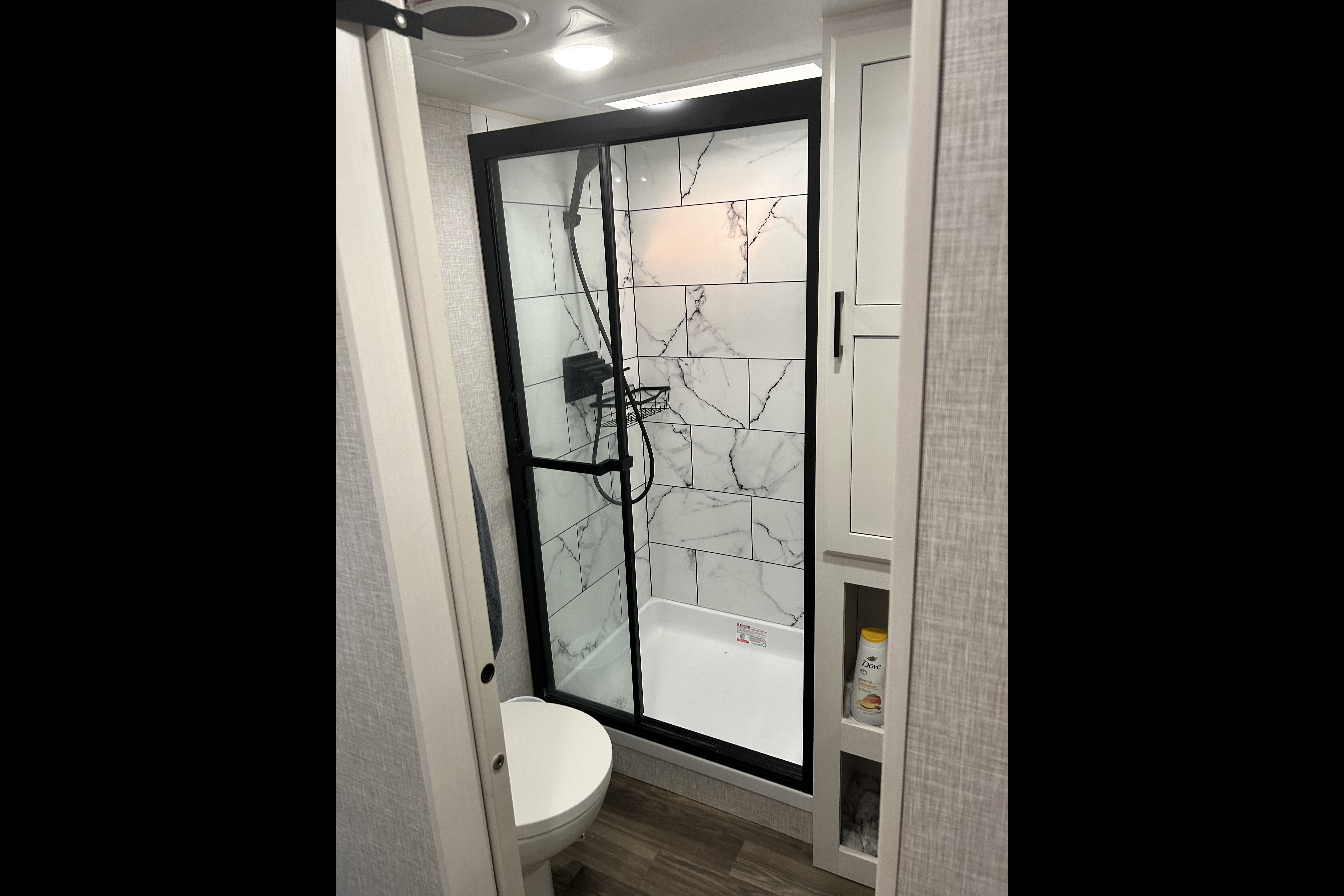 Your Home Away From Home-Jayco Eagle 2025 Fifth Wheel