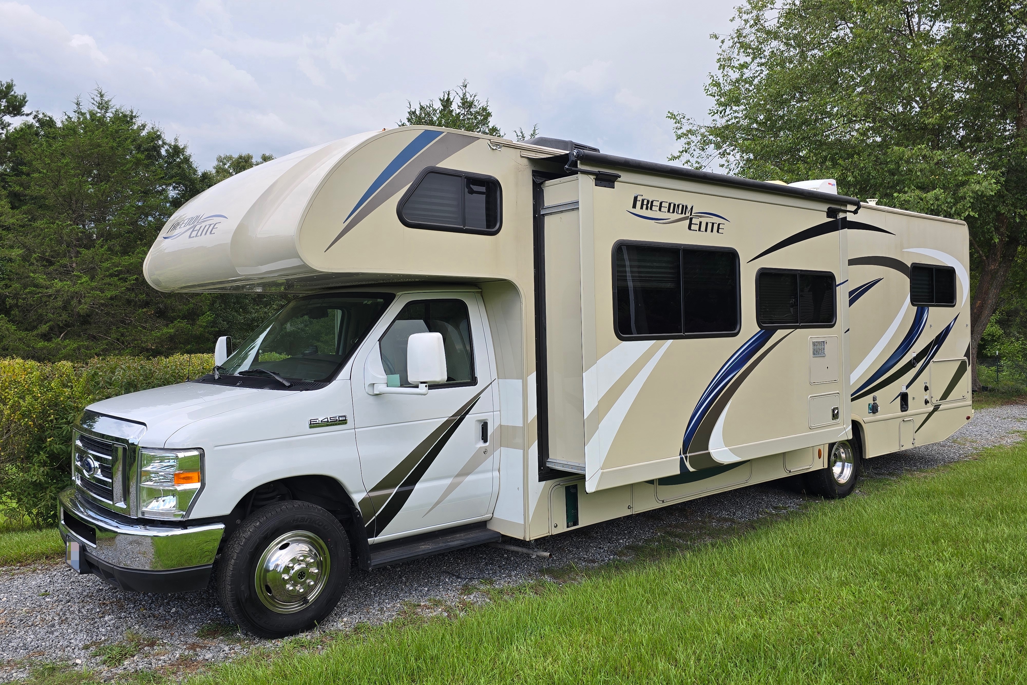 Thor Motor Coach Freedom Elite 30FE Bunkhous