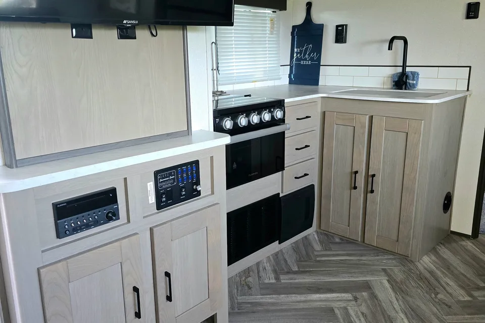 Adventure Awaits in this Camper!