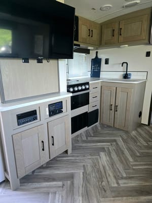 Adventure Awaits in this Camper!