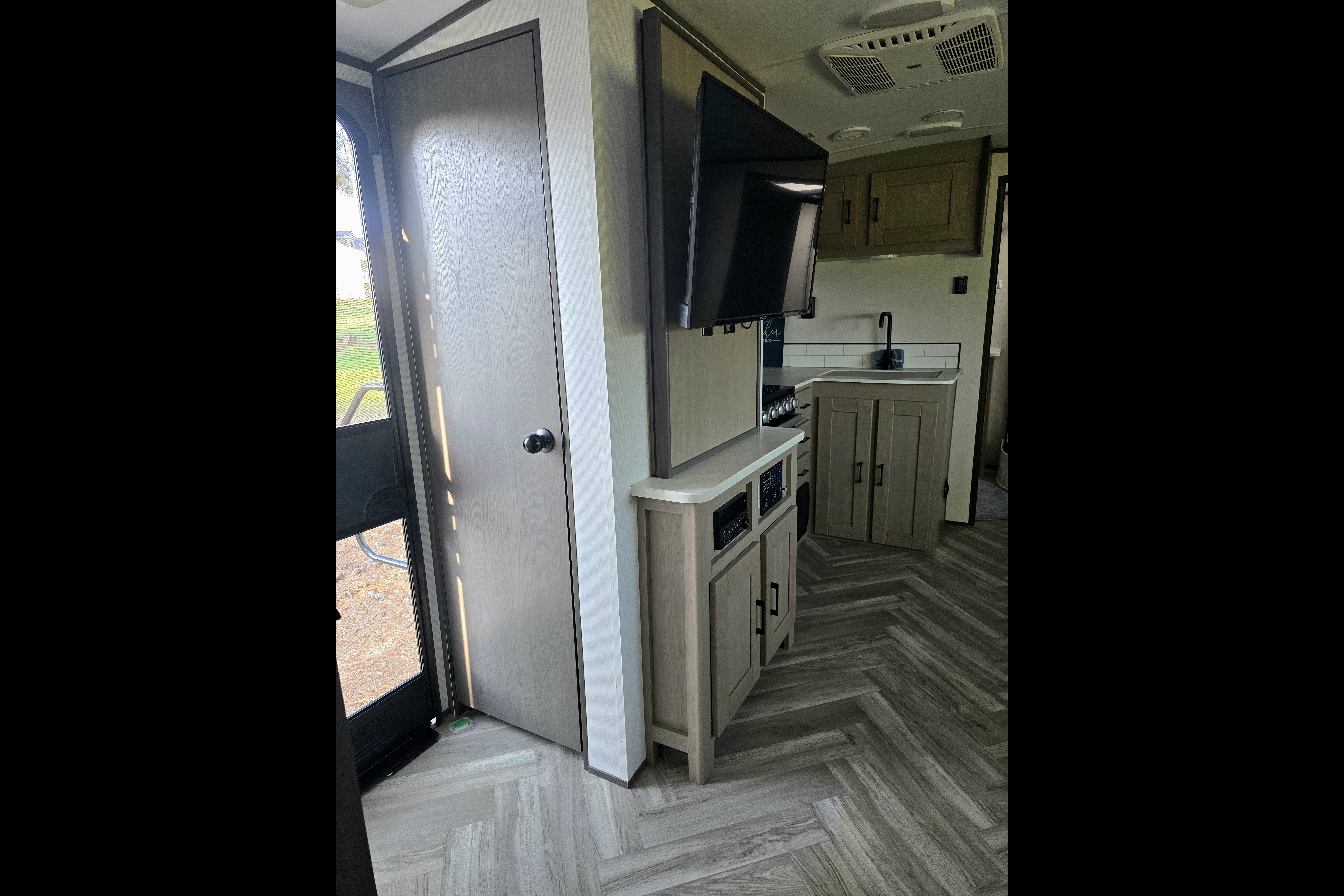 Adventure Awaits in this Camper!