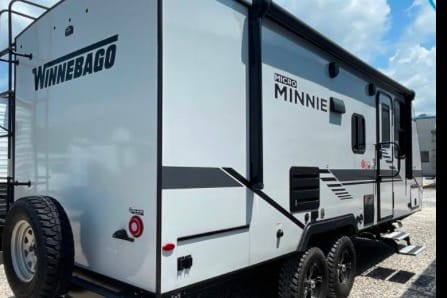 Conrad's Winnebago 2306 bhs Fifth Wheel
