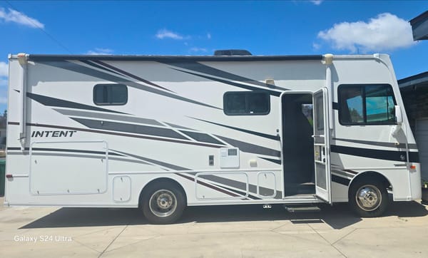 La city Winnebago Intent Class A