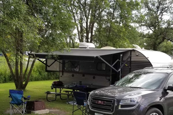 FR Grey Wolf Cherokee 24'