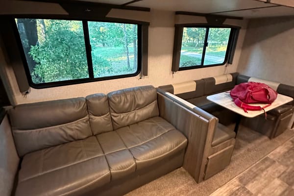 Jake's Crossroads Texan rb29 Travel Trailer