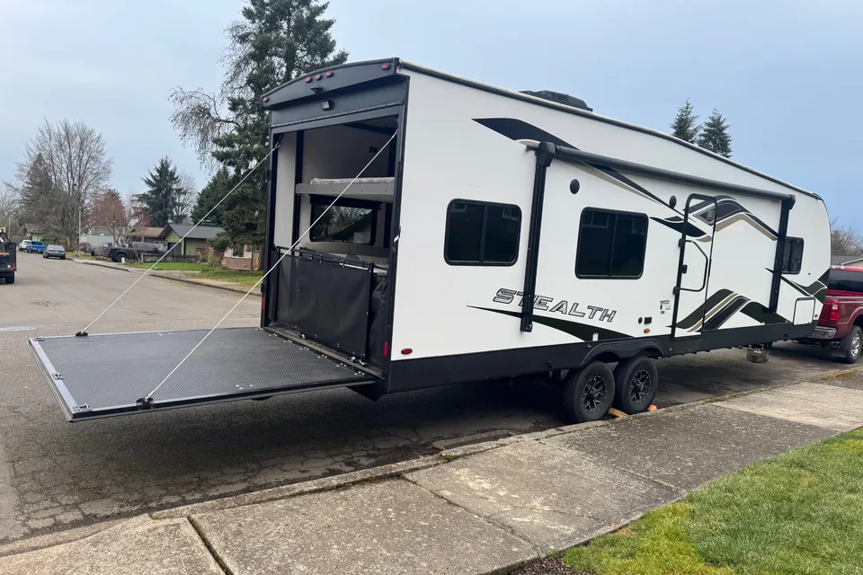Kyle's Forest River Stealth 2730slx Toy Hauler