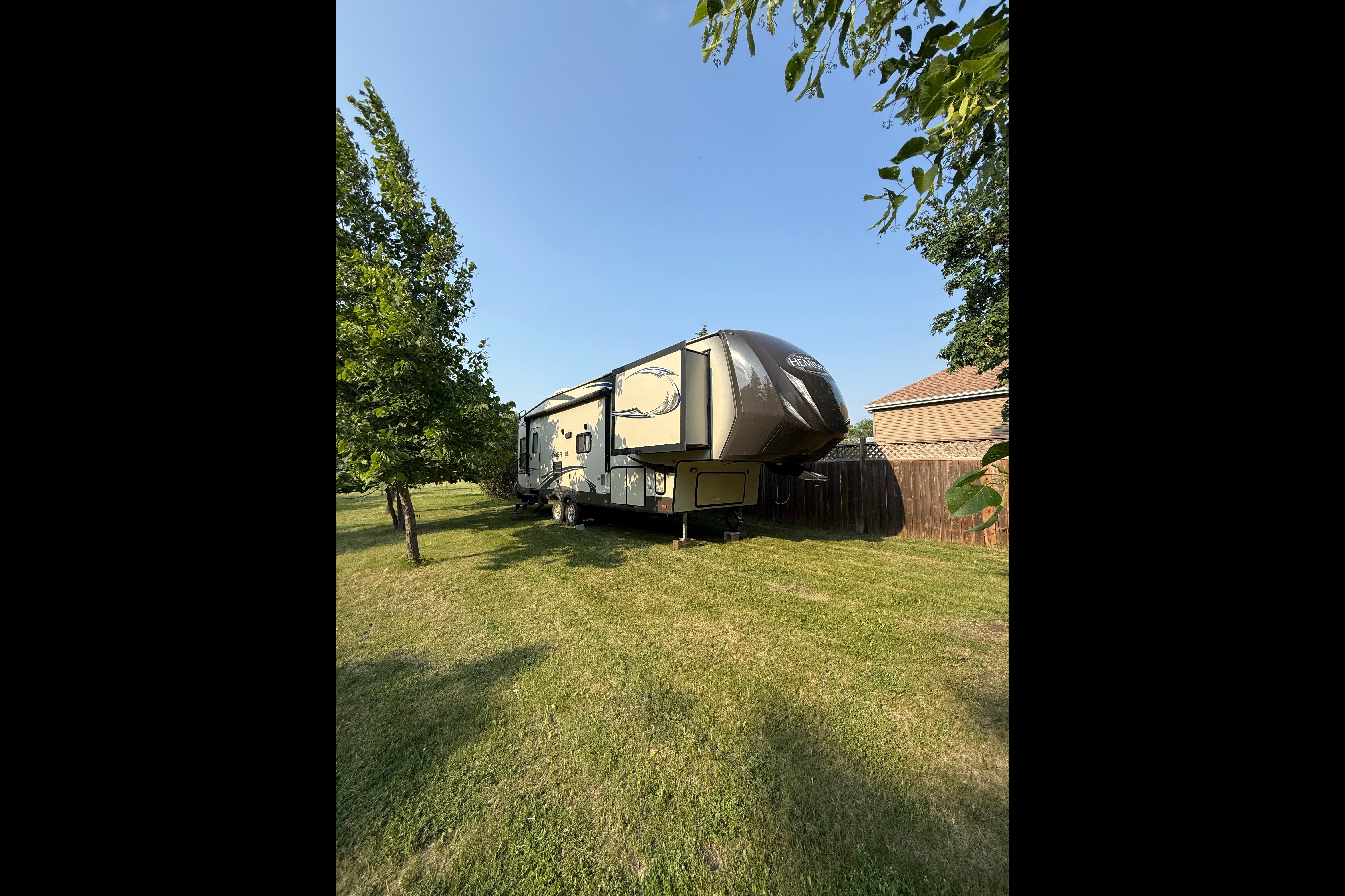 Nate’s Salem hemisphere lite
