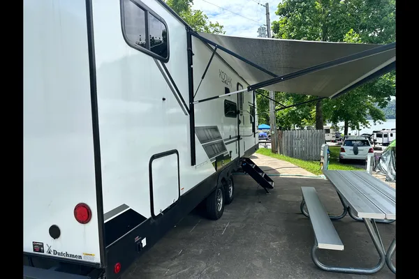 Gardner's Dutchmen Kodiak Travel Trailer