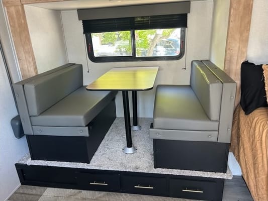 Keystone Springdale Travel Trailer Bunkbeds