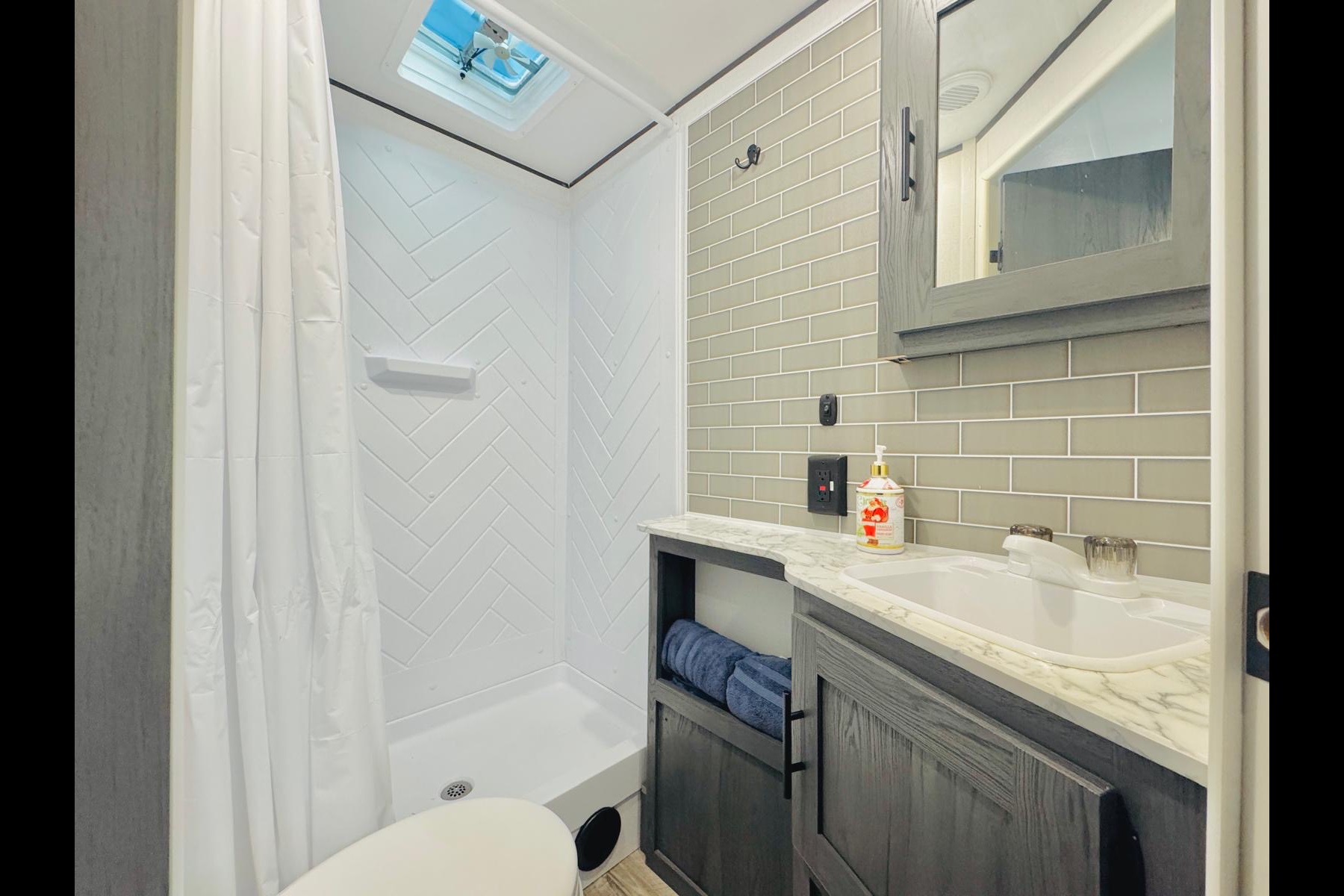 NEW 2025 Disney Dutchmen Colorado Travel Trailer