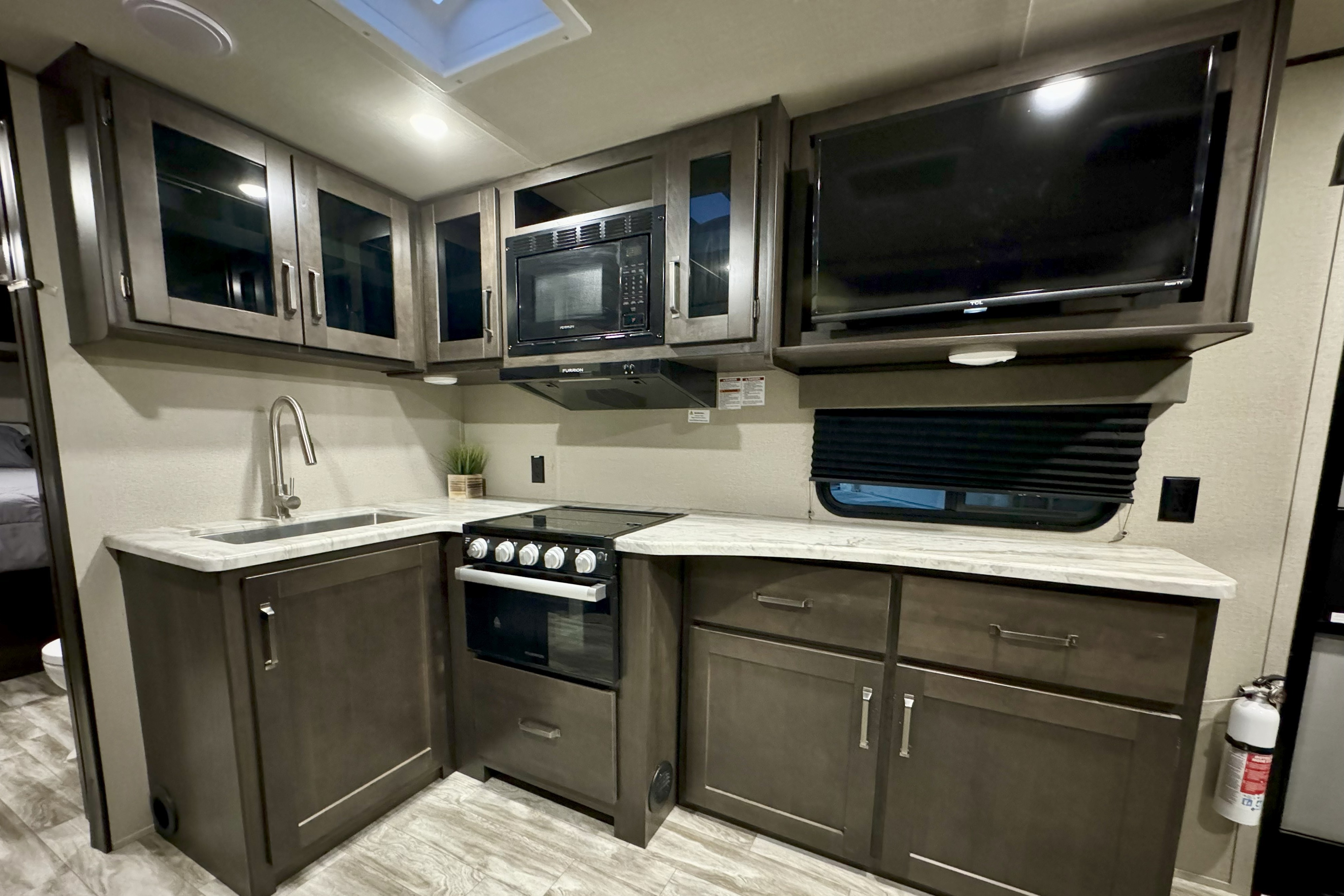 Spacious Grand Design Bunkhouse with Master Suite
