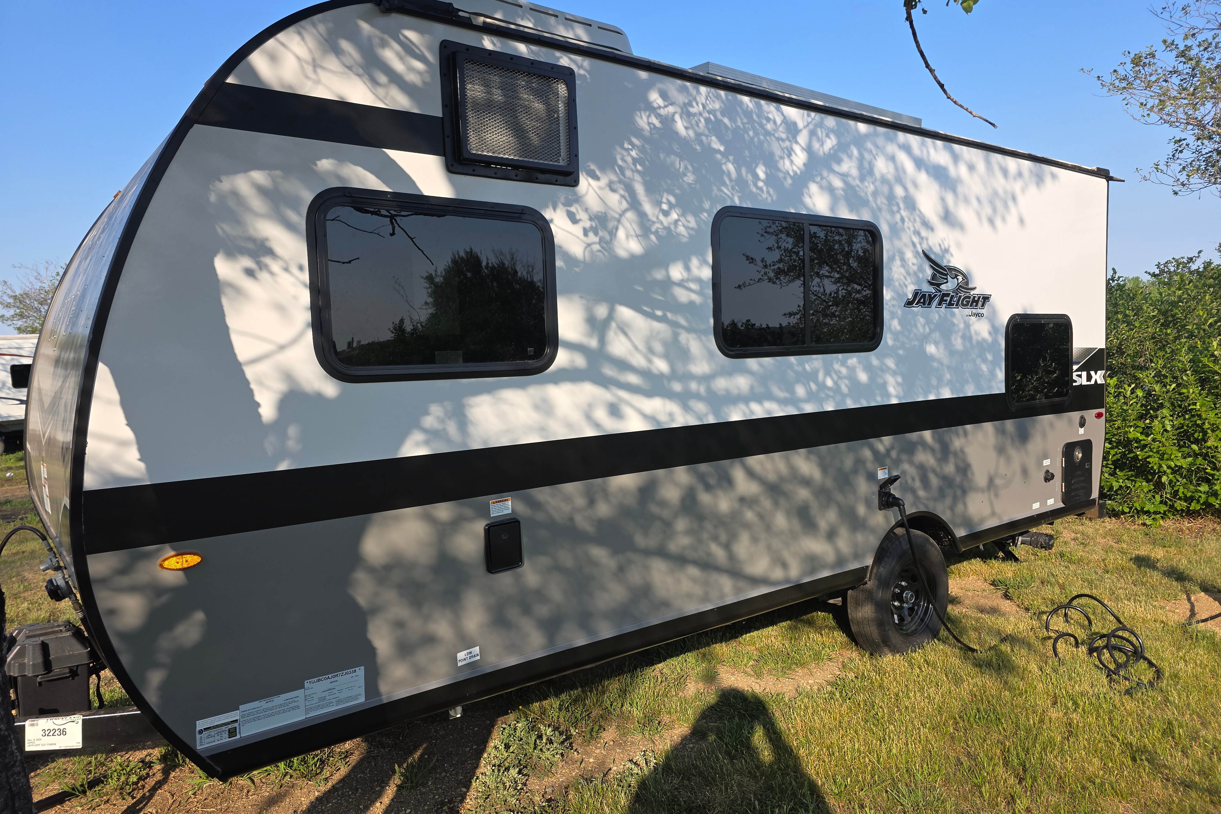 Cami's Camper pet Friendly! RV