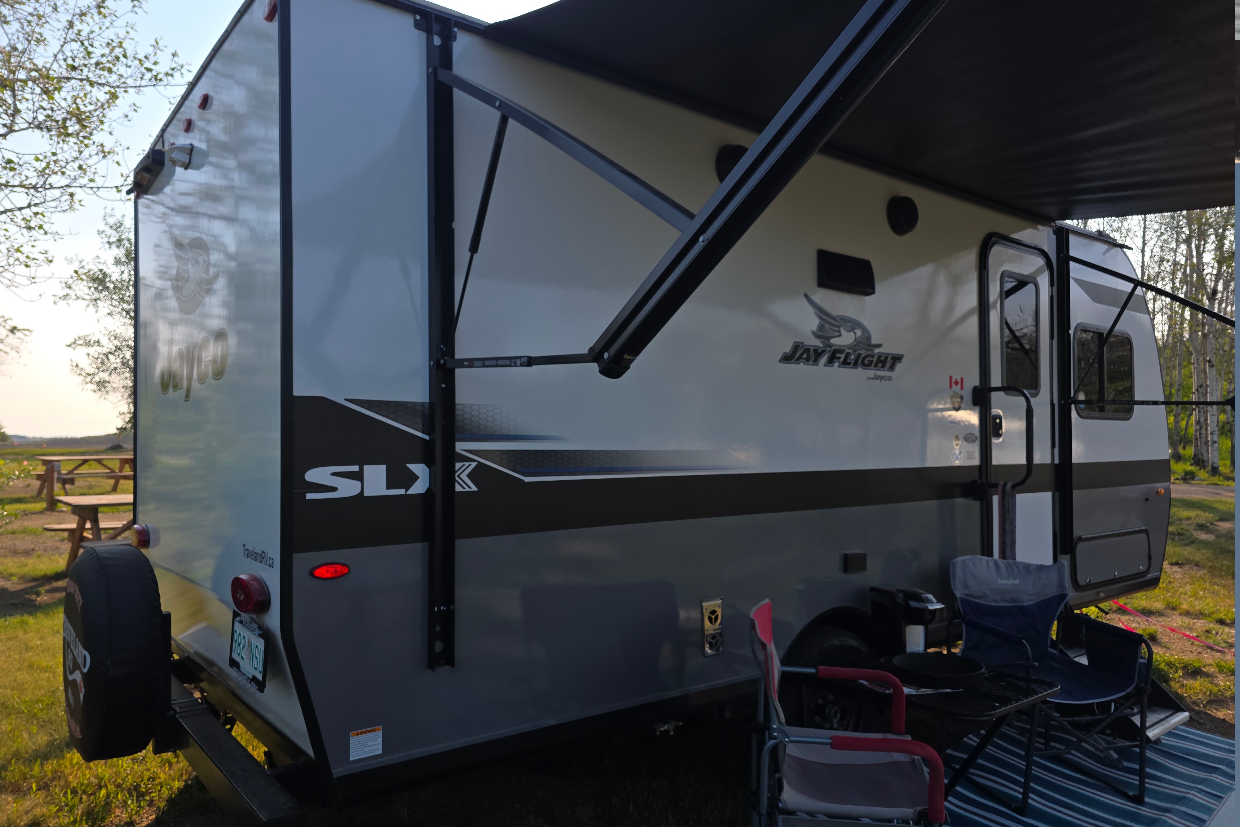 Cami's Camper pet Friendly! RV