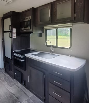 ACME Adventure-Ready Kodiak