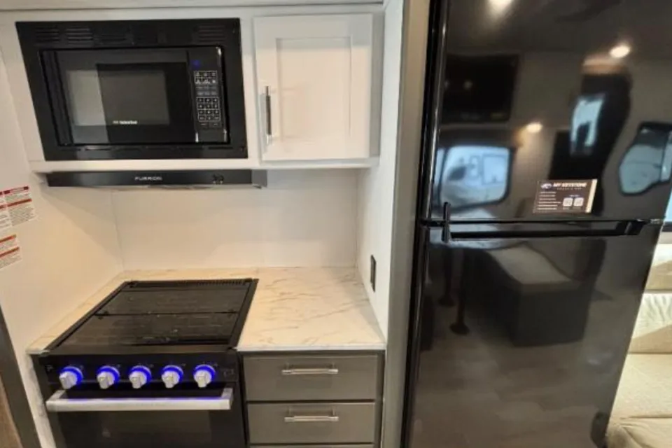 Gabor's Keystone Bullet classic 2240 RKWE Travel Trailer