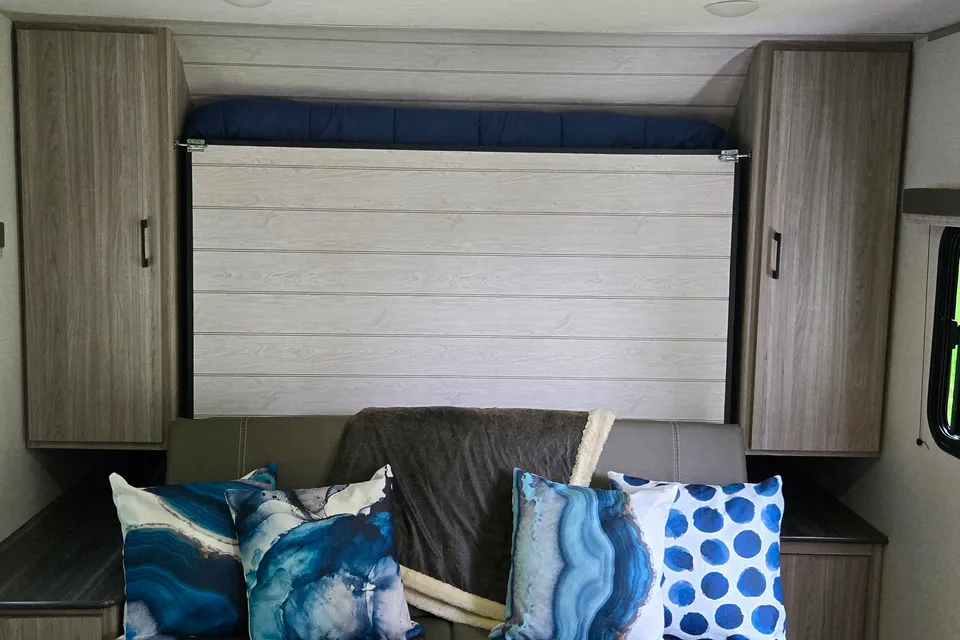 Paul's Keystone Passport SL 219 BH Travel Trailer