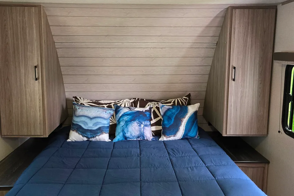 Paul's Keystone Passport SL 219 BH Travel Trailer