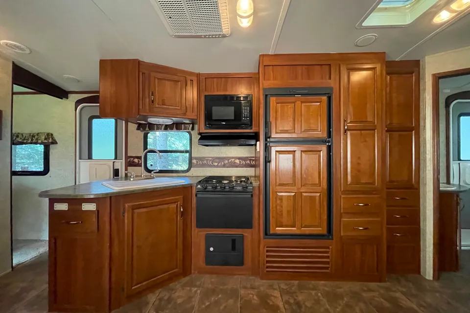 Nemec Keystone Cougar Travel Trailer