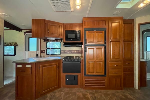 Nemec Keystone Cougar Travel Trailer